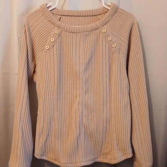 New Fuzzy knit Sweater Top womens M Camel Brown Raglan sleeve Scoop neck Cuddly! - Picture 2 of 9